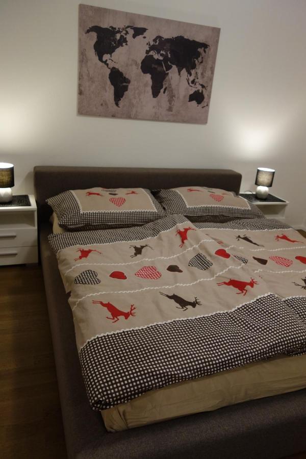 4* + 5* Luxury Apartments Санкт Гилген Екстериор снимка